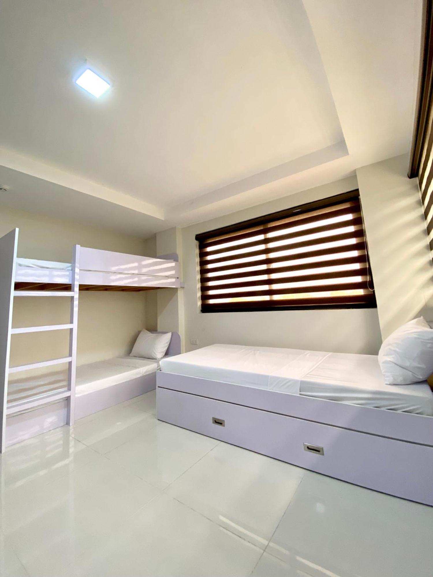 Staycation Hotel San Jose  Zewnętrze zdjęcie
