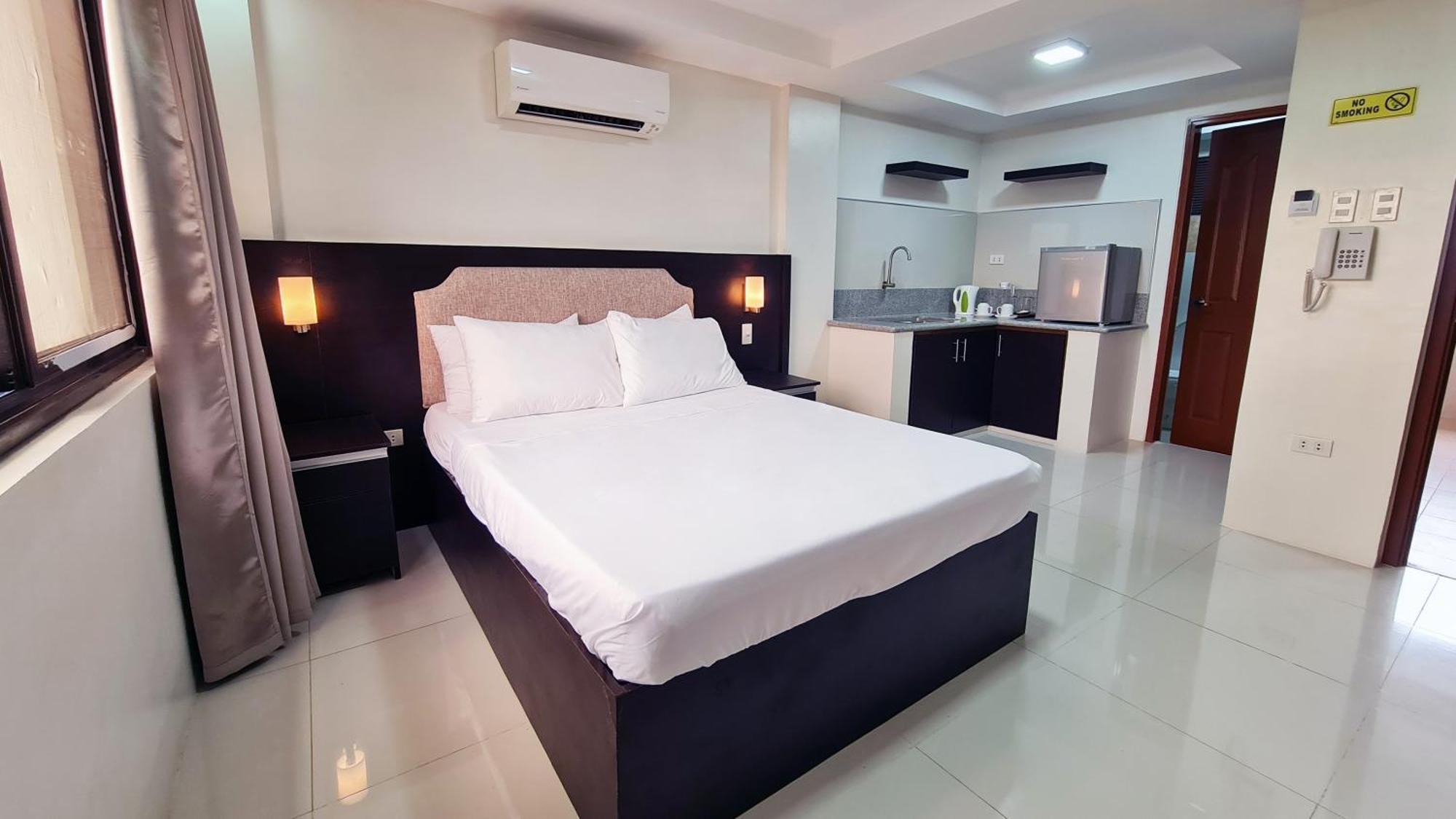 Staycation Hotel San Jose  Zewnętrze zdjęcie