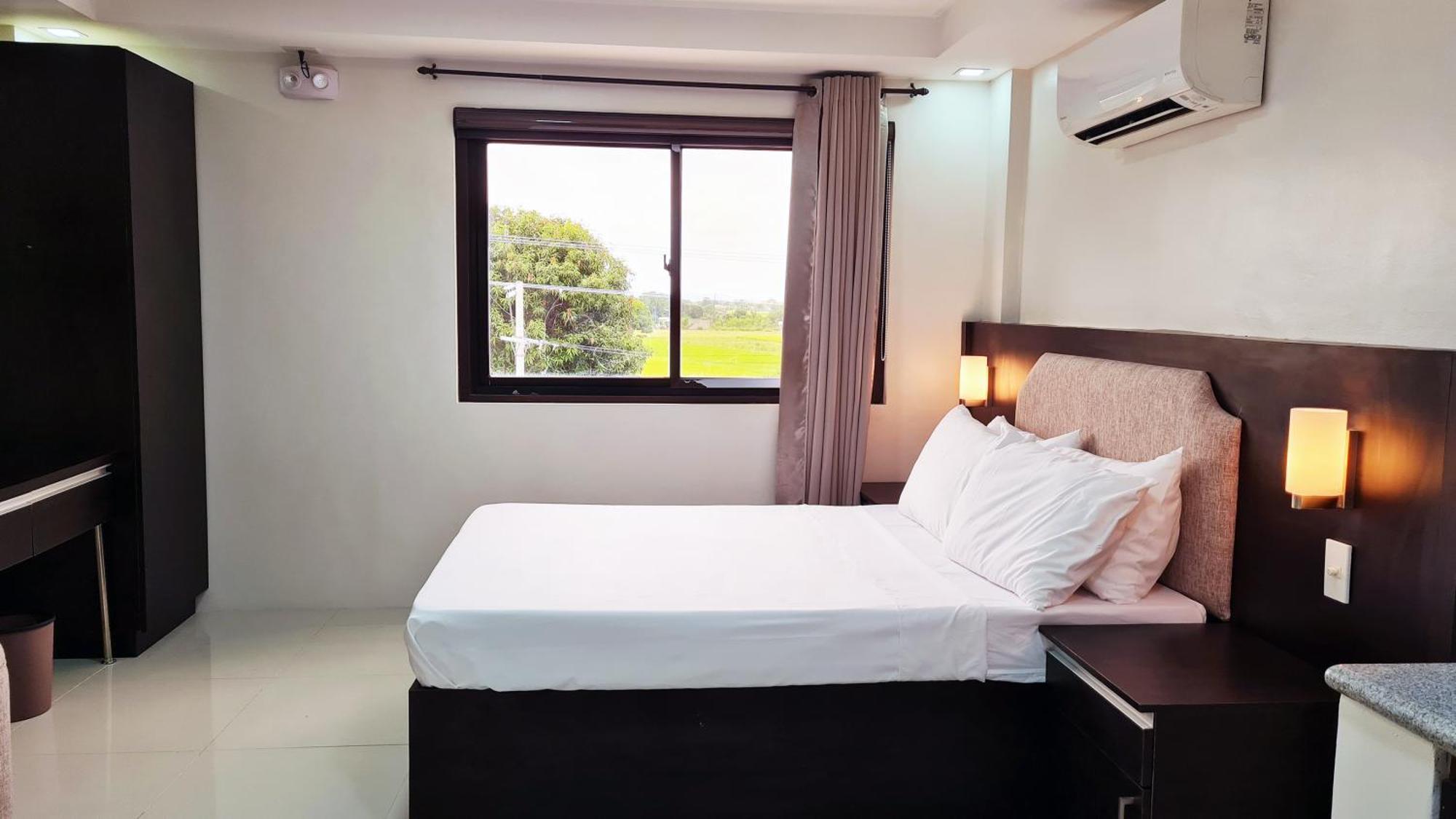 Staycation Hotel San Jose  Zewnętrze zdjęcie