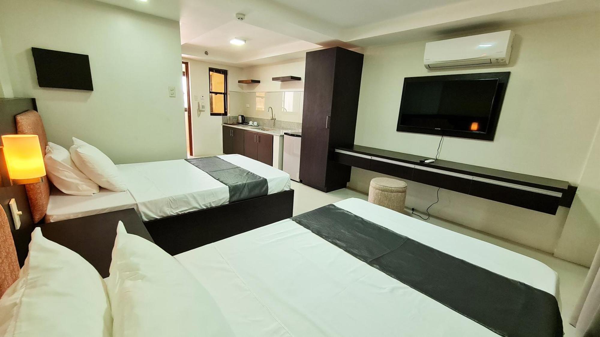 Staycation Hotel San Jose  Zewnętrze zdjęcie
